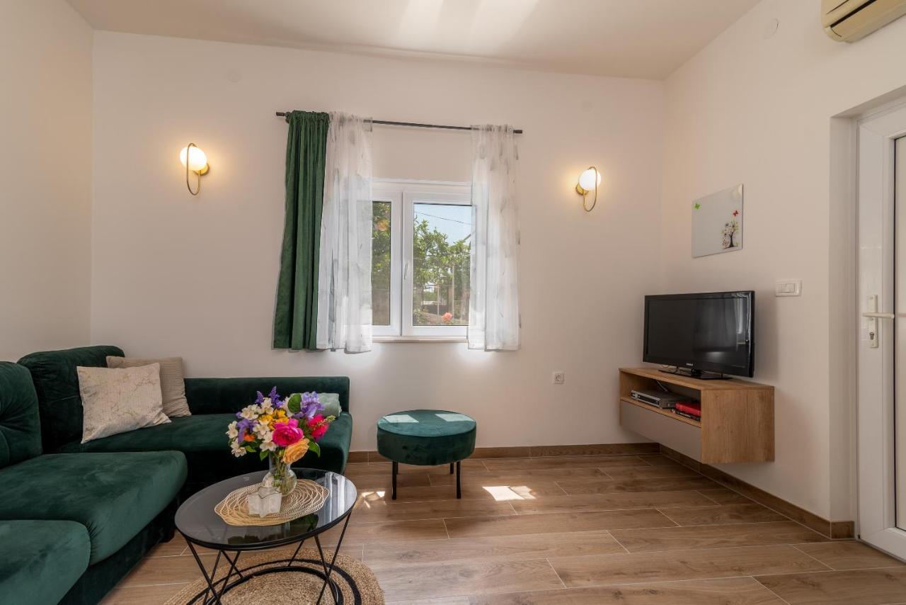 Apartments Fani Τρογκίρ Εξωτερικό φωτογραφία