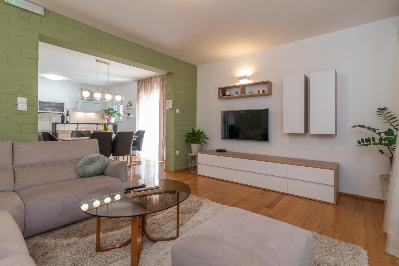 Apartments Fani Τρογκίρ Εξωτερικό φωτογραφία