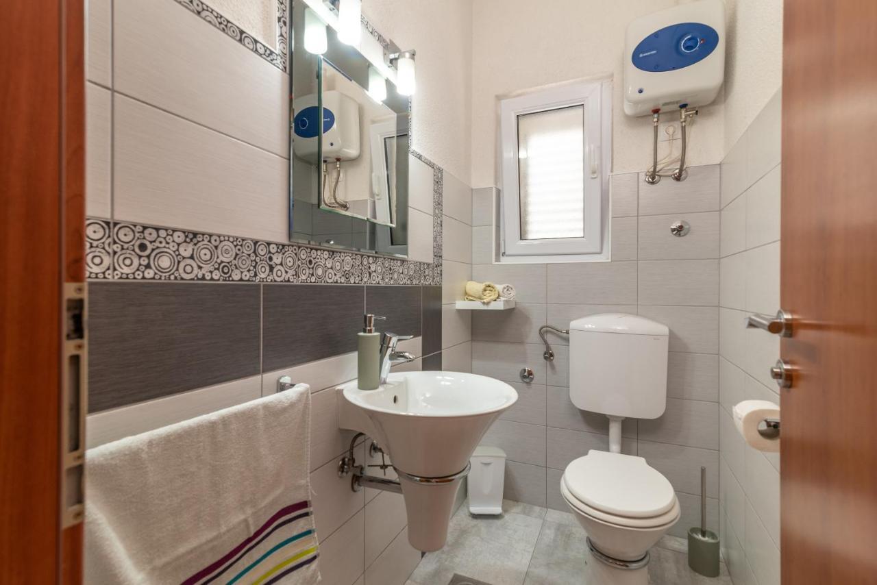 Apartments Fani Τρογκίρ Εξωτερικό φωτογραφία