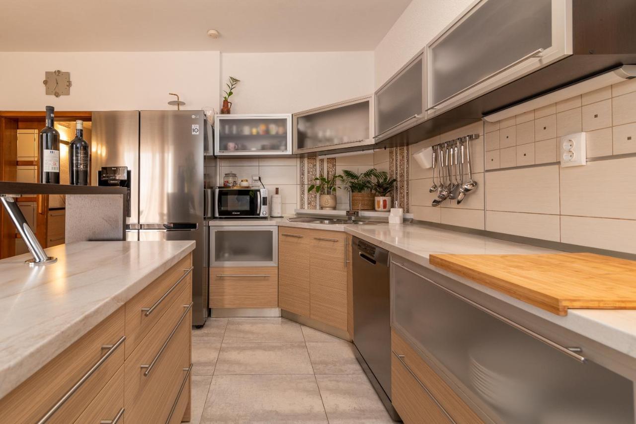 Apartments Fani Τρογκίρ Εξωτερικό φωτογραφία