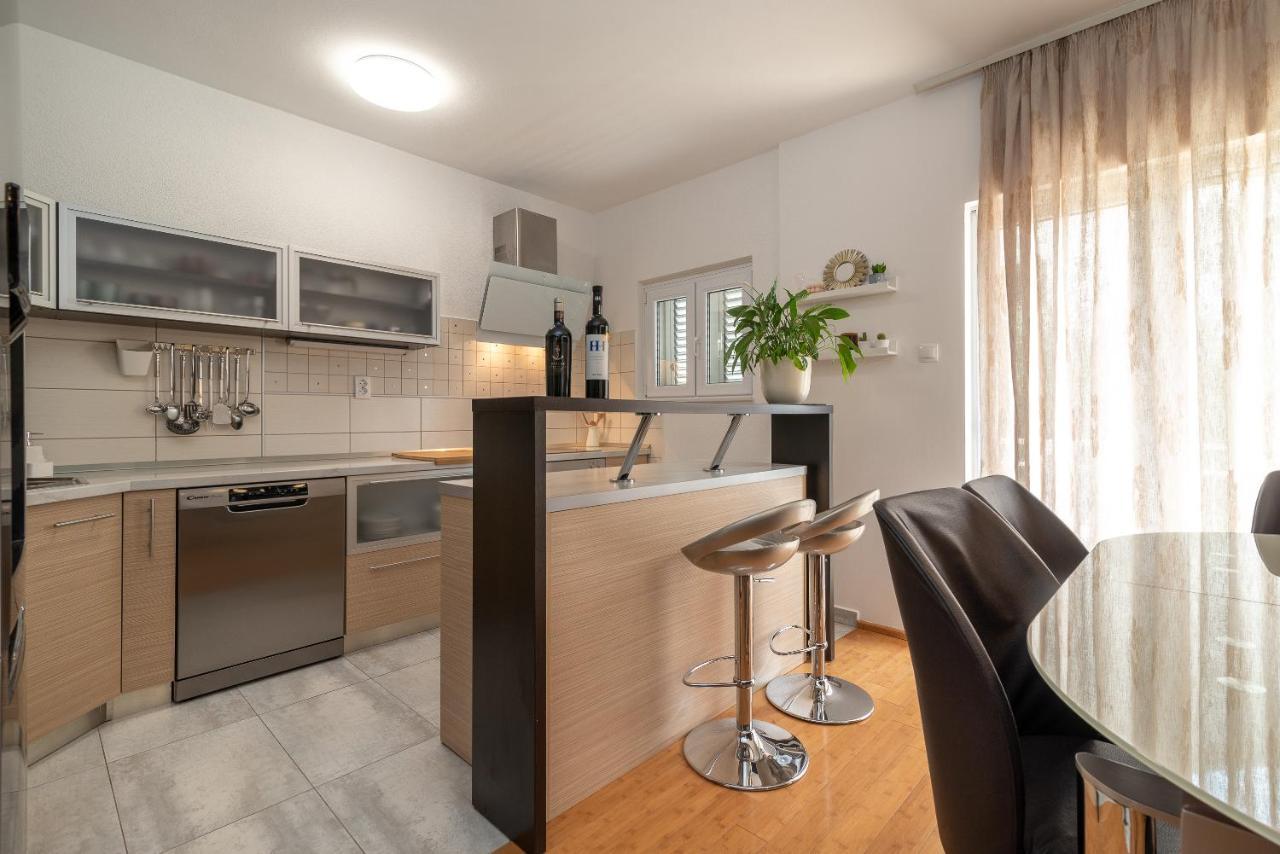 Apartments Fani Τρογκίρ Εξωτερικό φωτογραφία