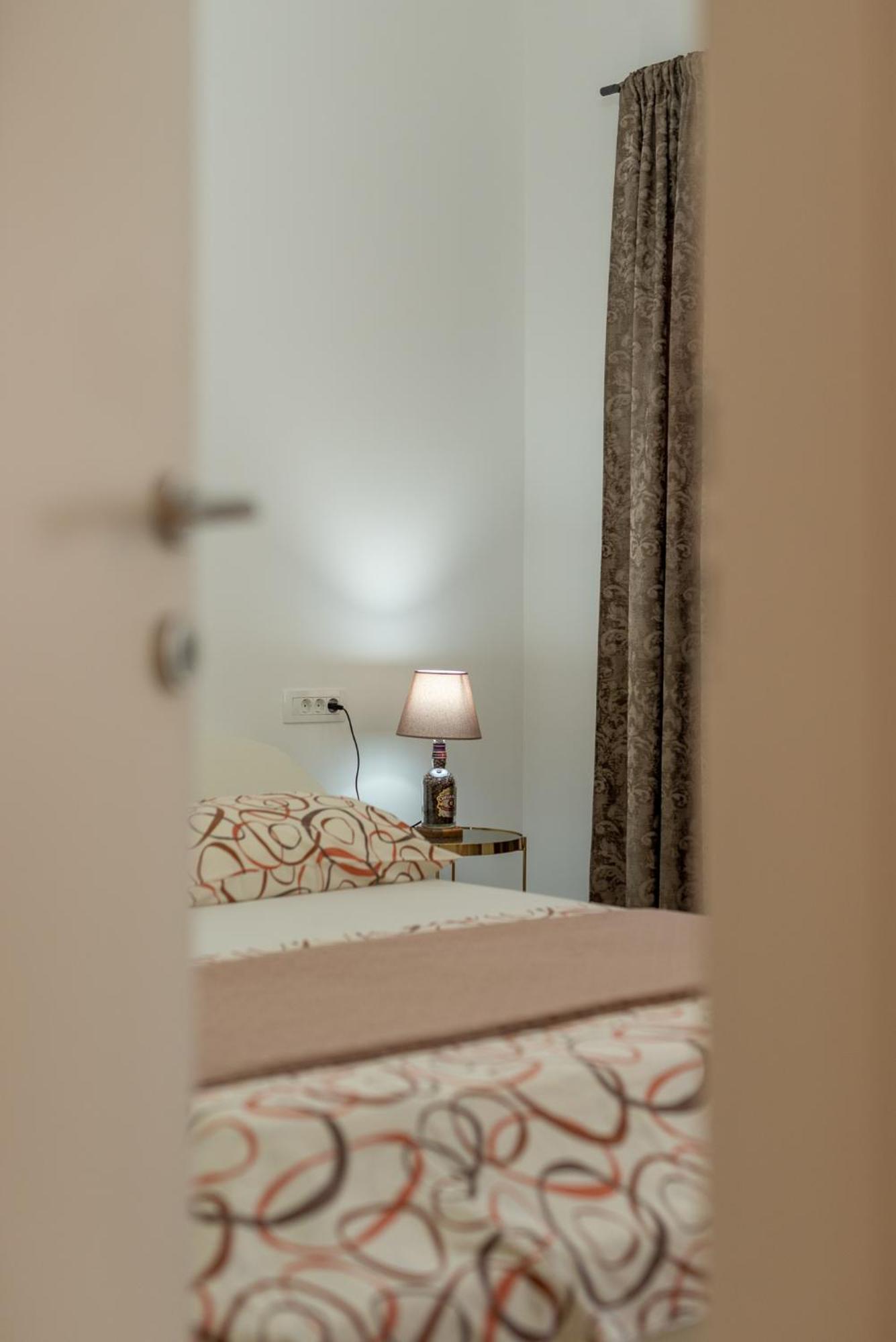 Apartments Fani Τρογκίρ Εξωτερικό φωτογραφία