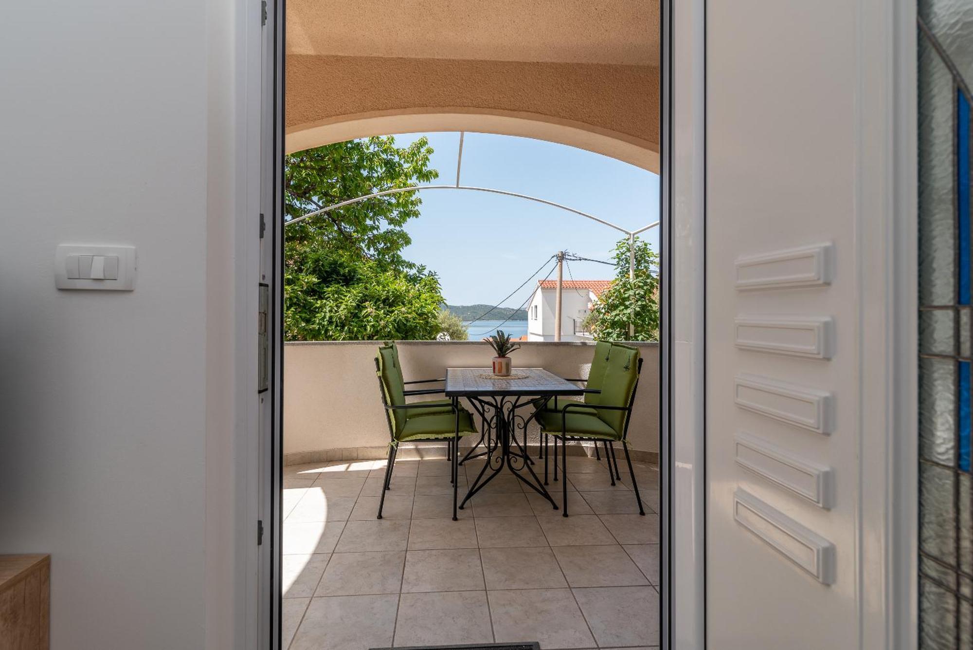Apartments Fani Τρογκίρ Εξωτερικό φωτογραφία